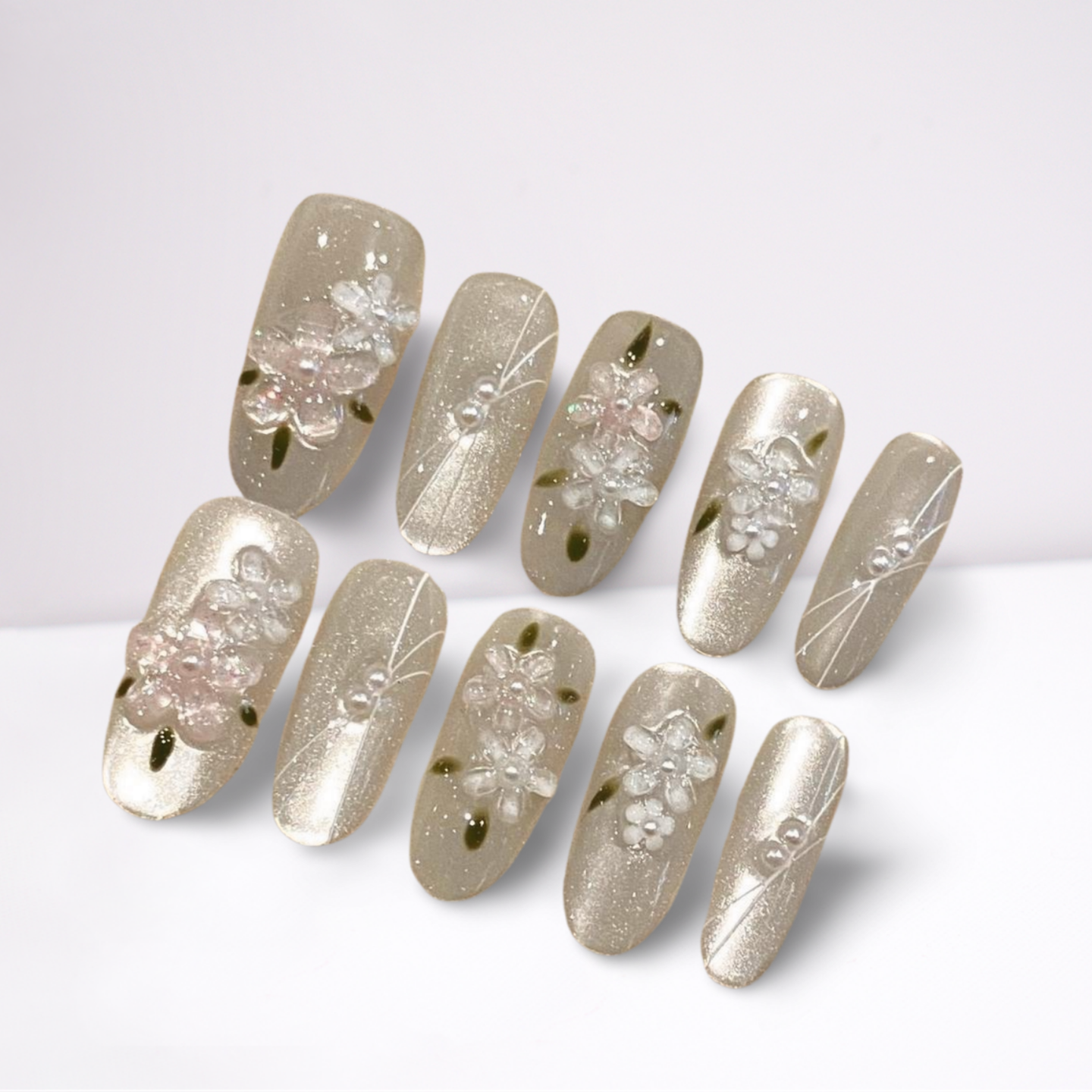 Hand-carved  flowers press-on nail 